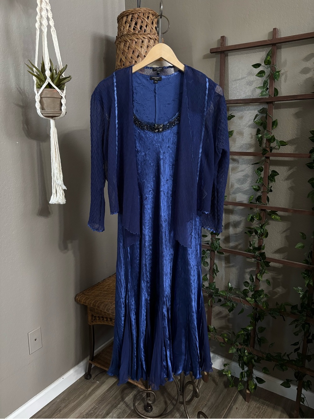 Komarov 2-Pc Set Crinkle Charmeuse Dress Sheer Chiffon Jacket, Beaded neckline